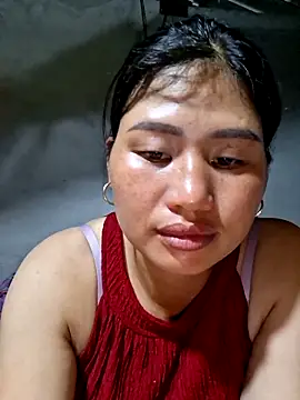 Snapshot of diamond-- chatting on 06-16-26, 01:22 diamond-- online show from 06-16-26, 01:22