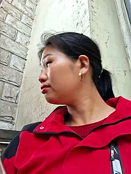 Snapshot of diamond-- chatting on 07-05-26, 11:22 diamond-- online show from 07-05-26, 11:22