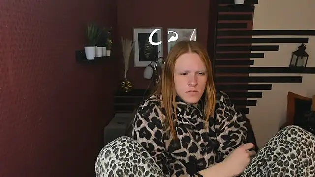 ChloeValentinee online show from 12-01-25, 12:39