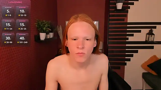 ChloeValentinee online show from 10-21-25, 11:20