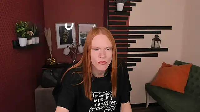 ChloeValentinee online show from 10-15-25, 11:29