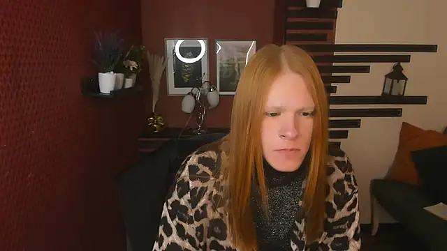 ChloeValentinee online show from 11-20-25, 01:01