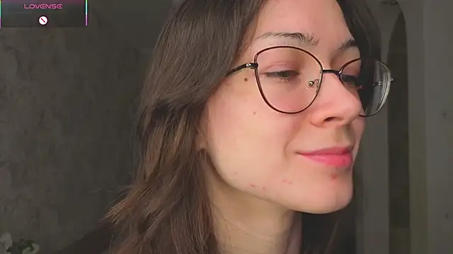 Snapshot of ReneeLippeatt chatting on 01-17-26, 07:28 ReneeLippeatt online show from 01-17-26, 07:28