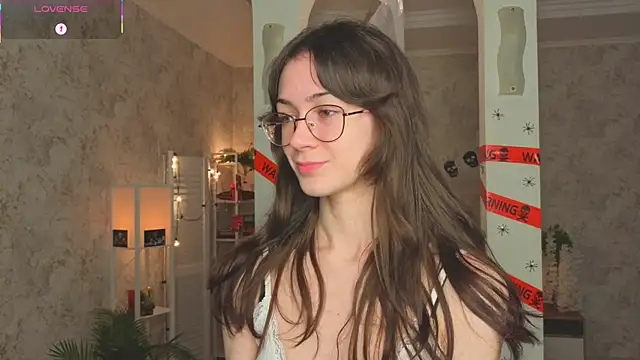 ReneeLippeatt online show from 11-01-25, 07:08