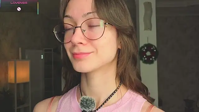 ReneeLippeatt online show from 01-10-26, 07:31