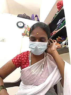 Snapshot of Tamil_Yalini12 chatting on 02-23-26, 06:08 Tamil Yalini12 online show from 02-23-26, 06:08