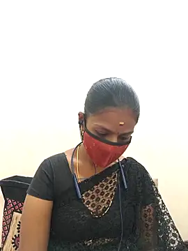 Snapshot of Tamil_Yalini12 chatting on 02-01-26, 07:50 Tamil Yalini12 online show from 02-01-26, 07:50