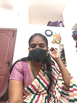 Snapshot of Tamil_Yalini12 chatting on 05-09-26, 05:05 Tamil Yalini12 online show from 05-09-26, 05:05