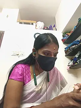 Snapshot of Tamil_Yalini12 chatting on 05-23-26, 05:39 Tamil Yalini12 online show from 05-23-26, 05:39