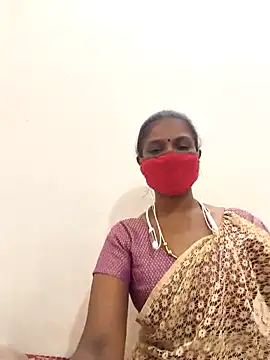 Snapshot of Tamil_Yalini12 chatting on 02-15-26, 08:24 Tamil Yalini12 online show from 02-15-26, 08:24