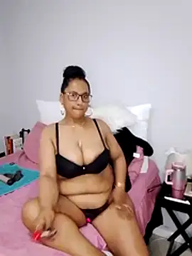 Snapshot of Ashleymilf47 chatting on 11-01-25, 05:07 Ashleymilf47 online show from 11-01-25, 05:07