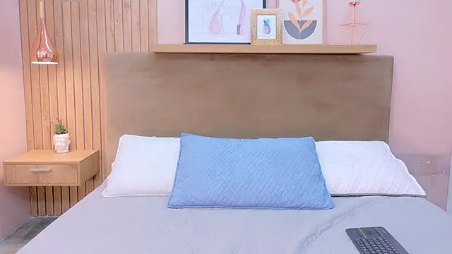 cielo rivera online show from 04-18-26, 03:36