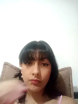 xoxo milk online show from 09-27-25, 04:24