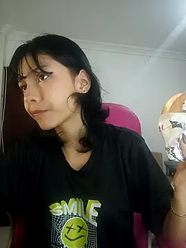 xoxo milk online show from 11-07-25, 07:51