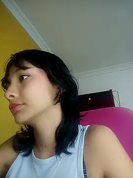 xoxo milk online show from 10-06-25, 05:24