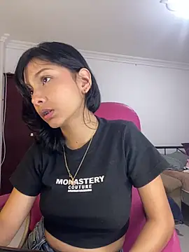 xoxo milk online show from 11-30-25, 12:11