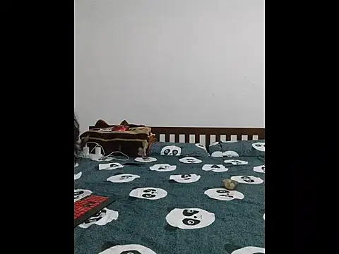 hotestfantasy online show from 11-06-25, 05:50