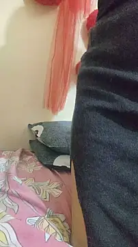 Snapshot of hotestfantasy chatting on 02-16-26, 04:05 hotestfantasy online show from 02-16-26, 04:05