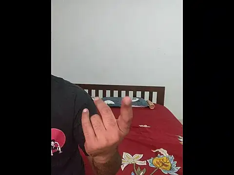 hotestfantasy online show from 11-12-25, 06:34