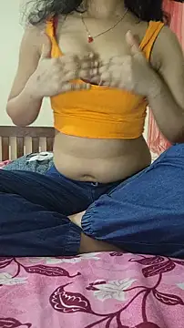 Snapshot of hotestfantasy chatting on 02-24-26, 08:59 hotestfantasy online show from 02-24-26, 08:59