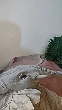 hotestfantasy online show from 04-23-26, 05:47