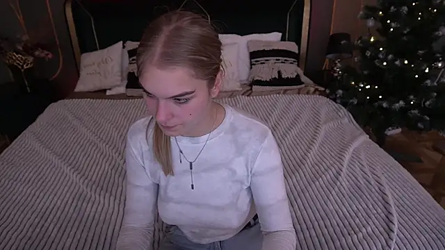 AlinaLiii online show from 01-07-26, 03:39