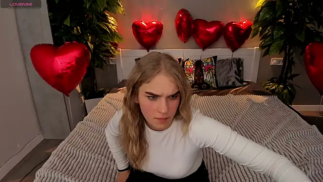 AlinaLiii online show from 02-12-26, 08:30