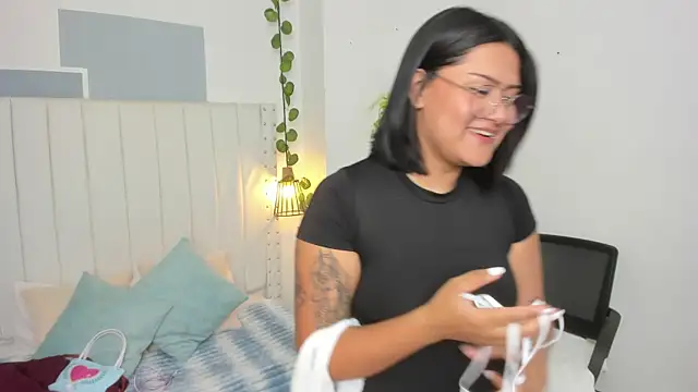 mayukim online show from 10-31-25, 07:21