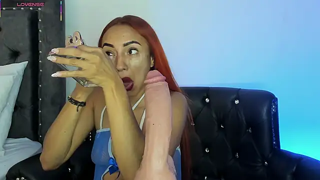Kelseyfoxy  online show from 05-27-26, 12:34