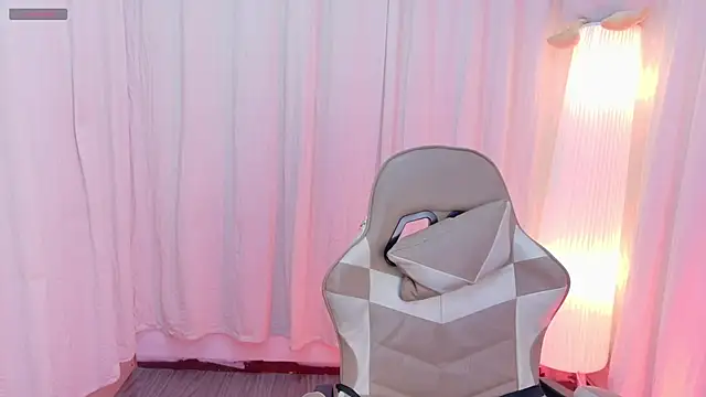 kehlannis  online show from 11-08-25, 08:23