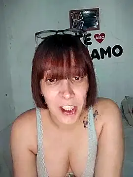 Snapshot of catperigosa chatting on 10-12-25, 08:10 catperigosa online show from 10-12-25, 08:10