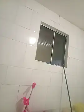 Snapshot of PrettahSantos chatting on 02-19-26, 01:30 PrettahSantos online show from 02-19-26, 01:30