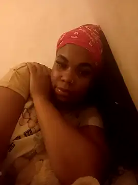 Snapshot of PrettahSantos chatting on 02-23-26, 01:40 PrettahSantos online show from 02-23-26, 01:40