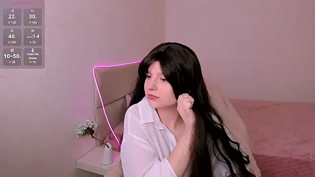 Snapshot of AishaAysitt chatting on 10-04-25, 03:19 AishaAysitt online show from 10-04-25, 03:19