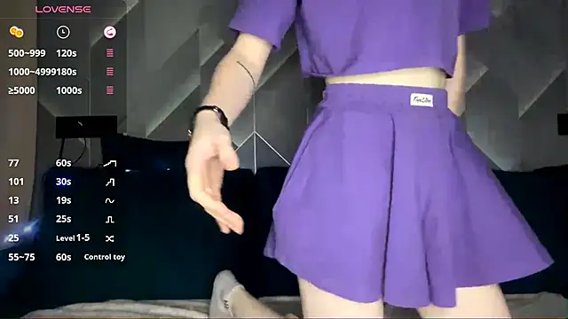 FoxLina online show from 01-07-26, 07:41