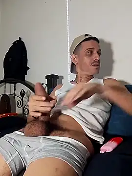 LATINO27CM online show from 05-02-26, 11:54