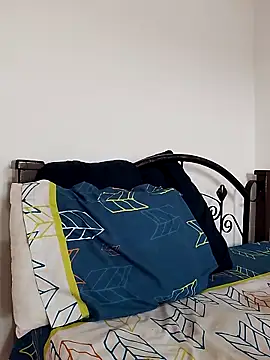 LATINO27CM online show from 10-07-25, 07:59