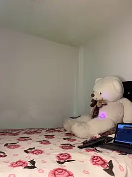 Linda rouse online show from 11-23-25, 12:42