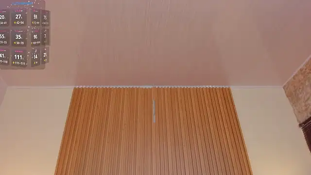 Amber kiss  online show from 04-15-26, 08:09