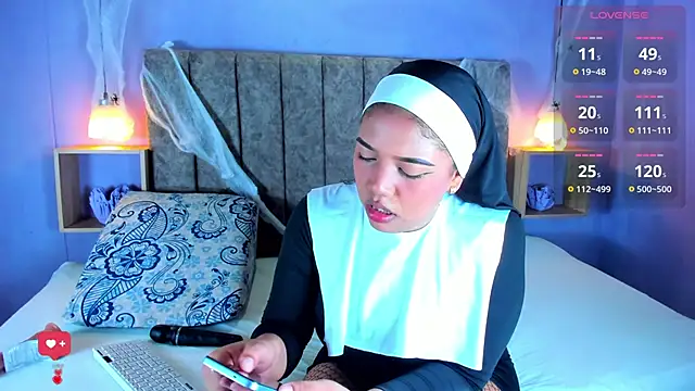 Bianca Ethan online show from 10-29-25, 07:46