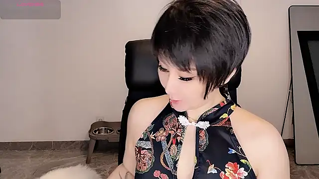 Goddess Jin online show from 10-22-25, 05:56