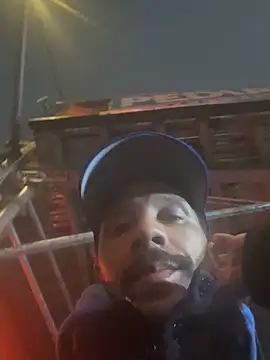 smuckle899 online show from 01-07-26, 12:26