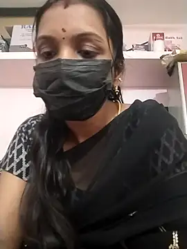 Snapshot of Tamil_Swathi chatting on 11-30-25, 05:30 Tamil Swathi online show from 11-30-25, 05:30