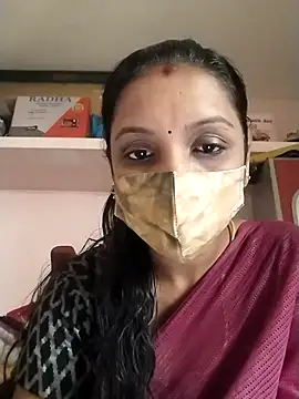 Snapshot of Tamil_Swathi chatting on 12-05-25, 04:33 Tamil Swathi online show from 12-05-25, 04:33