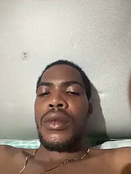 cockybig1 online show from 10-17-25, 07:59