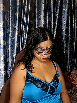 Snapshot of Big_Ass_Nikita chatting on 10-08-25, 10:39 Big Ass Nikita online show from 10-08-25, 10:39
