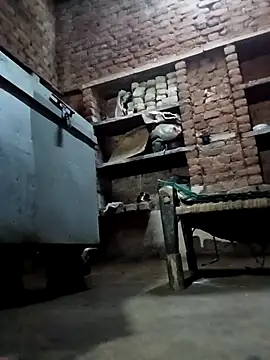 Snapshot of SexyDolly99 chatting on 10-22-25, 12:32 SexyDolly99 online show from 10-22-25, 12:32