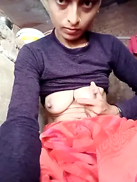 Snapshot of SexyDolly99 chatting on 10-09-25, 08:59 SexyDolly99 online show from 10-09-25, 08:59