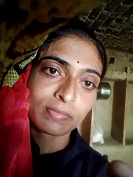 Snapshot of SexyDolly99 chatting on 09-24-25, 09:05 SexyDolly99 online show from 09-24-25, 09:05