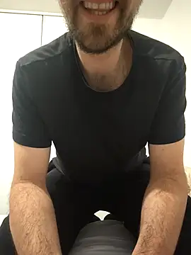 AD Vu online show from 10-18-25, 03:03